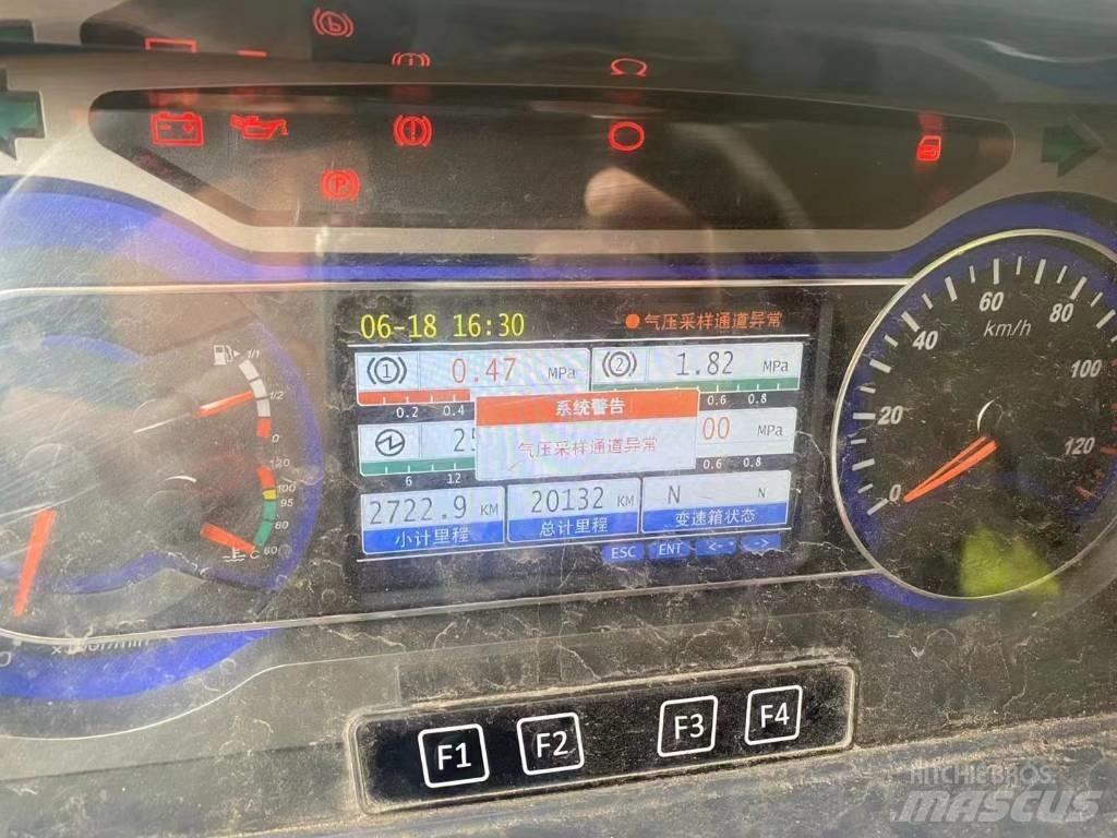 Sany STC1600 A/T 크레인
