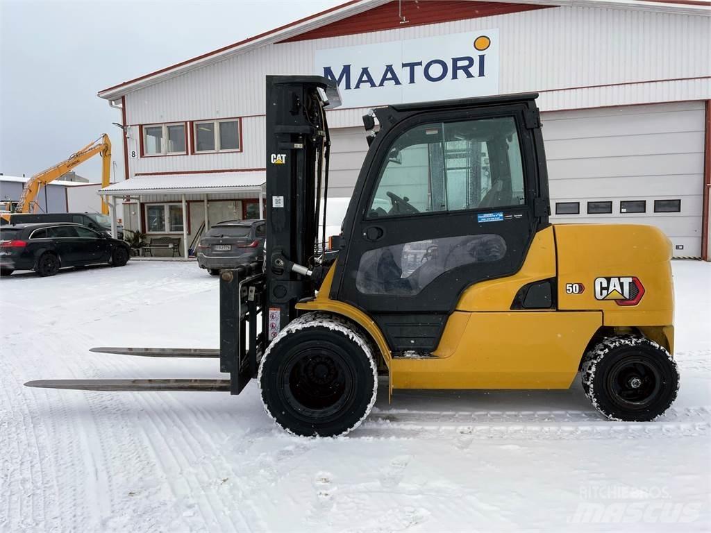 CAT DP50NT 디젤 지게차