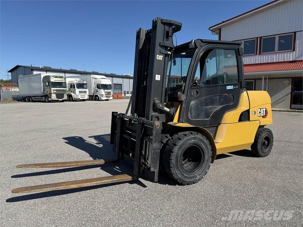 CAT DP50NT 디젤 지게차