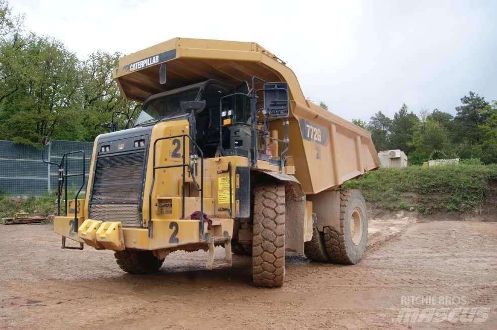 CAT 772G 초대형 덤프 트럭