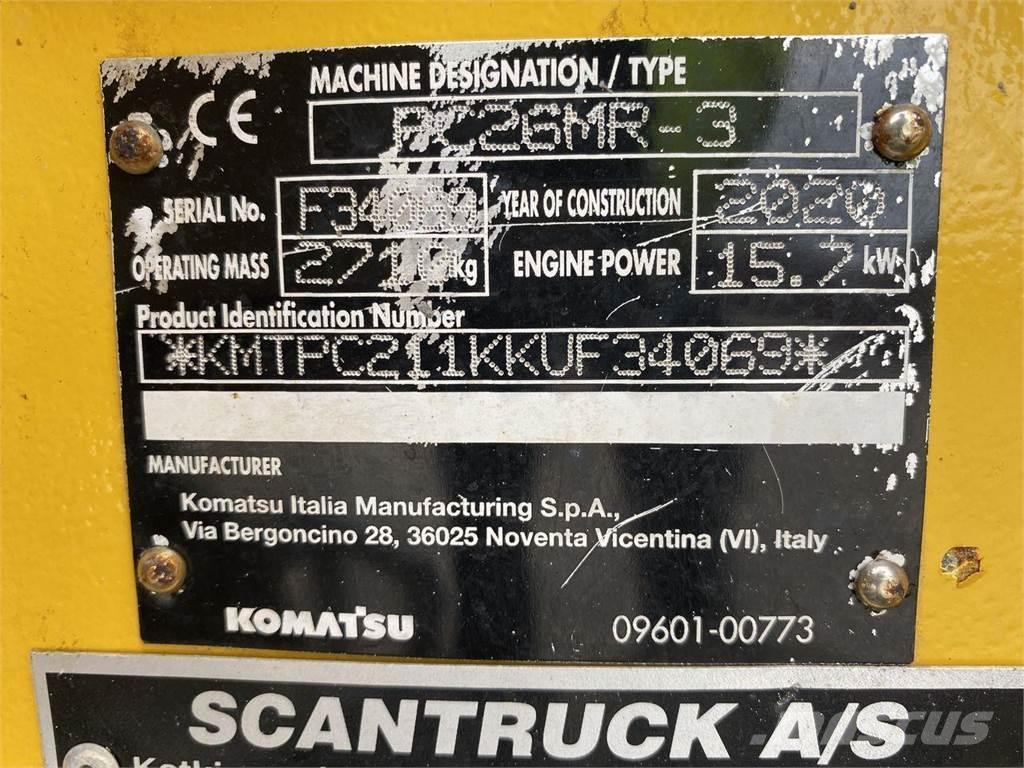 Komatsu PC26MR-3  휠 굴삭기