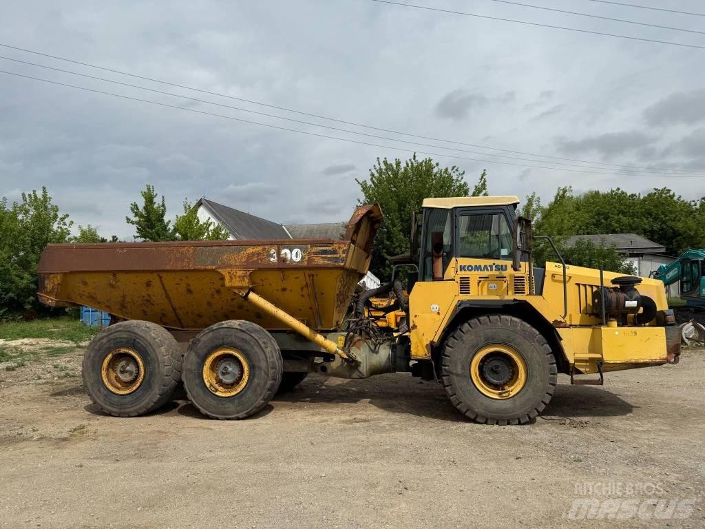 Komatsu HM300-1 연결식 홀러