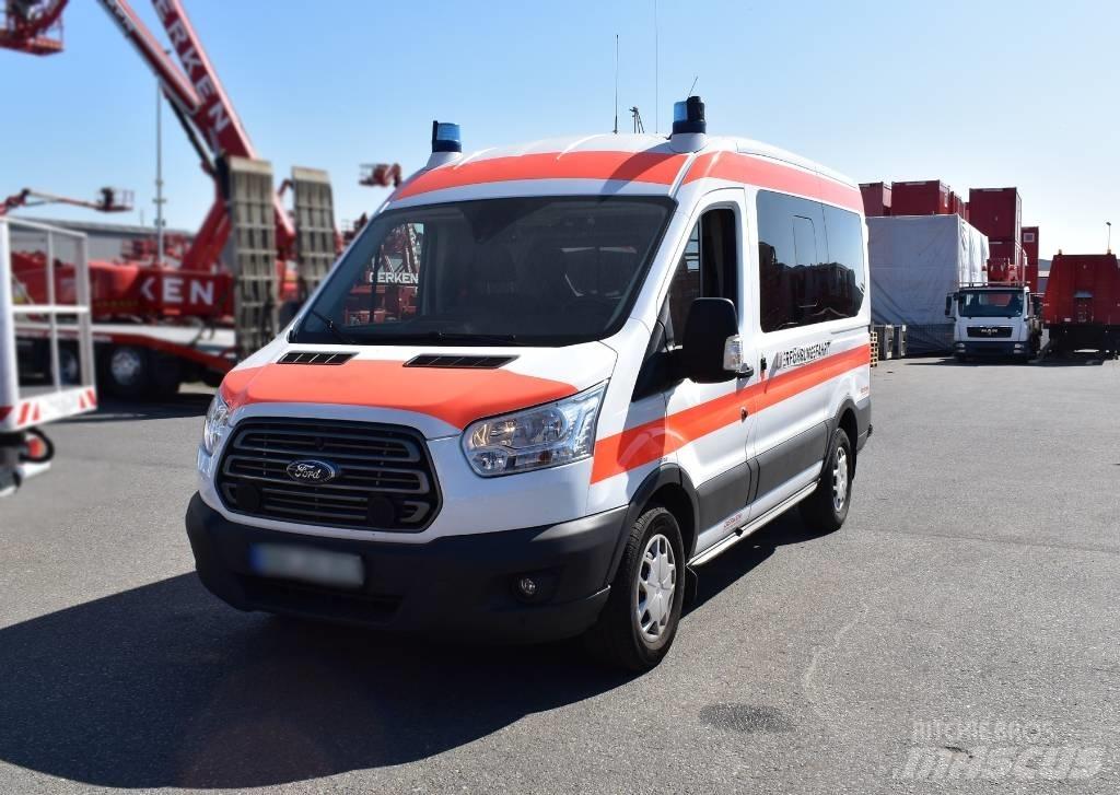 Ford Transit 구급차