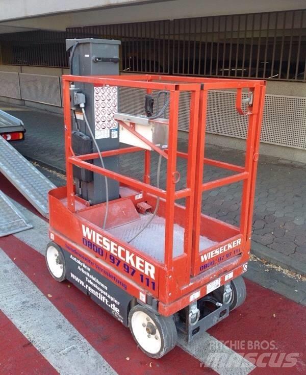 SkyJack SJ 12 자주식 고소작업대