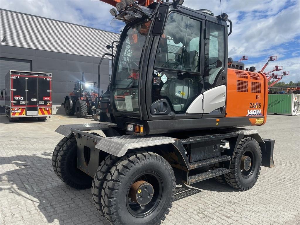 Hitachi ZX 140 W-6  휠 굴삭기