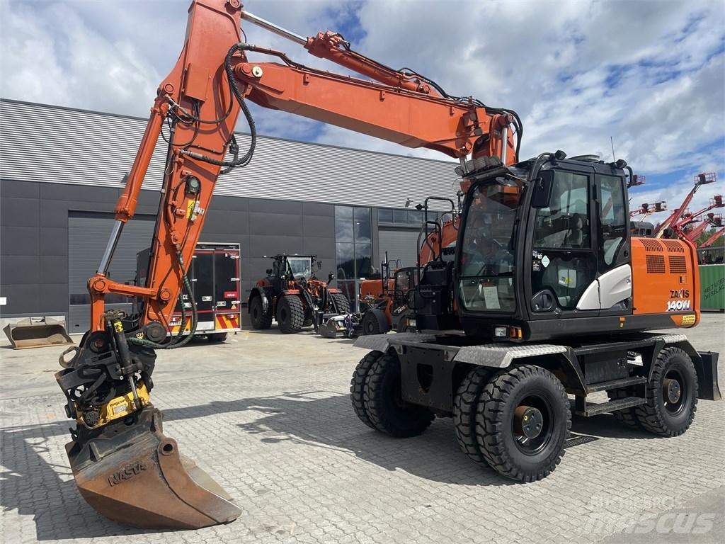 Hitachi ZX 140 W-6  휠 굴삭기