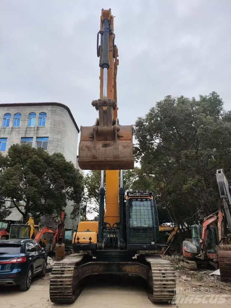 Hyundai 520L-9VS 대형 굴삭기 29톤 이상