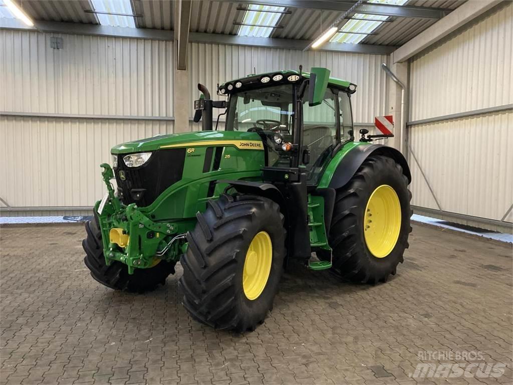 John Deere 6R 215 트랙터