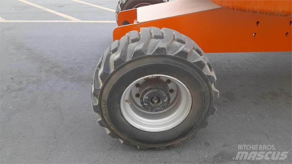 JLG 450AJSII 관절형 전동이동 리프트