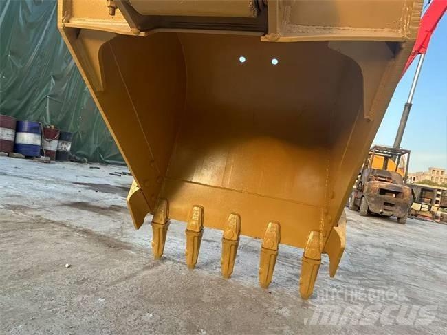 CAT 320 B 대형 굴삭기 29톤 이상