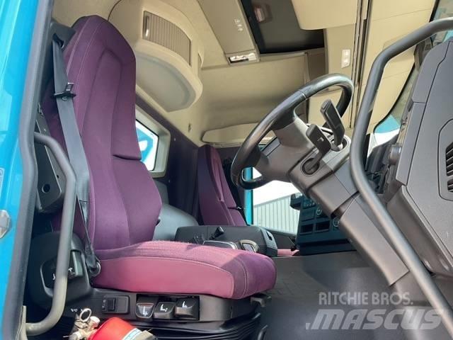 Volvo FMX 420 덤프 트럭