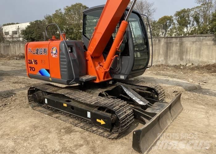 Hitachi ZX 70 대형 굴삭기 29톤 이상