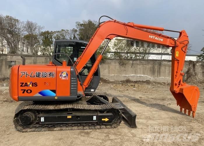 Hitachi ZX 70 대형 굴삭기 29톤 이상