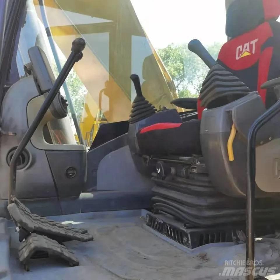 CAT 320 D L 중형굴삭기 7톤-28톤