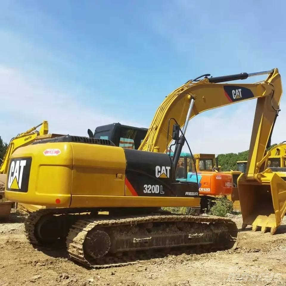 CAT 320 D L 중형굴삭기 7톤-28톤