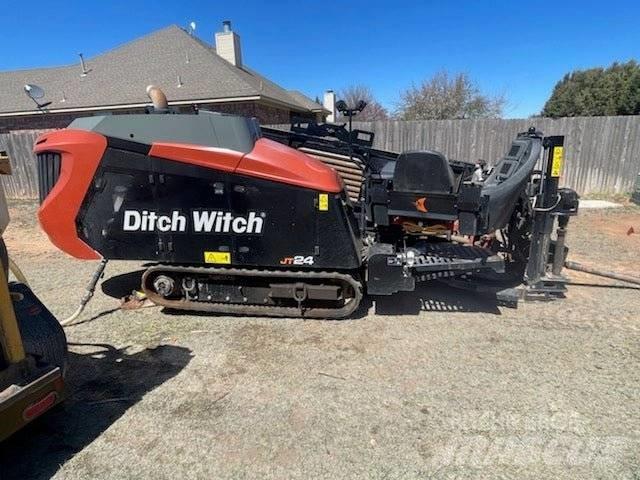 Ditch Witch JT24 수평 굴착 장치