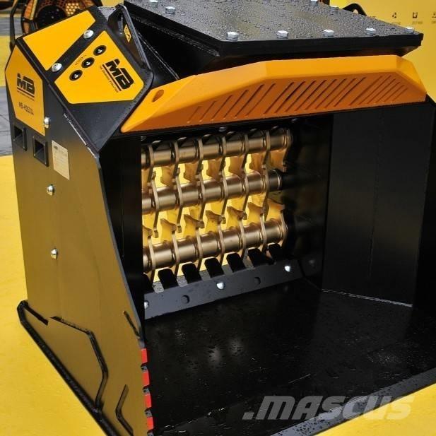 MB Crusher MB-HDS314 컴포스트 터너