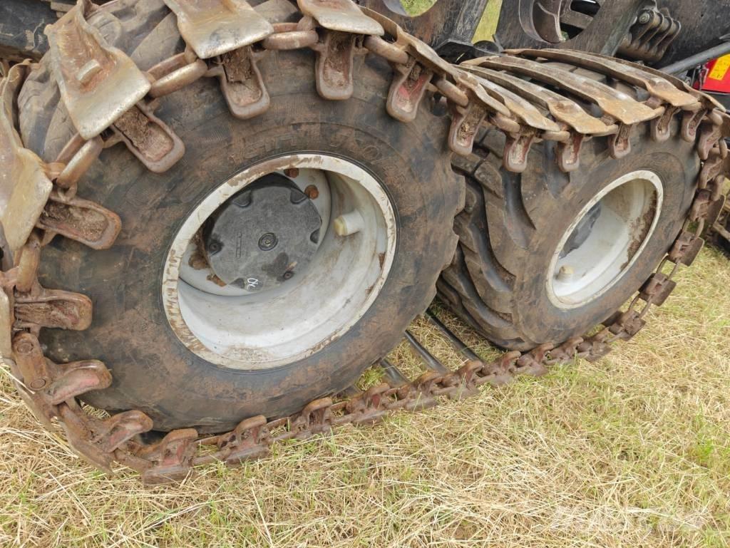 Komatsu 855 원목 포워더