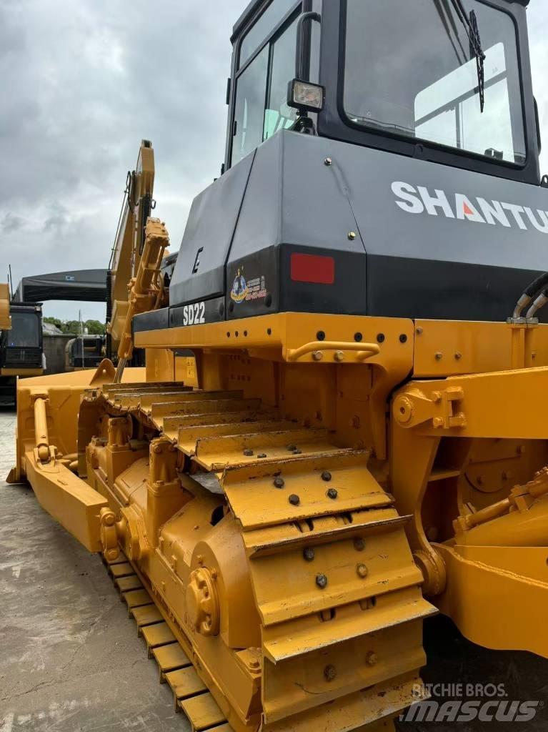 Shantui SD 22 크롤러 도저