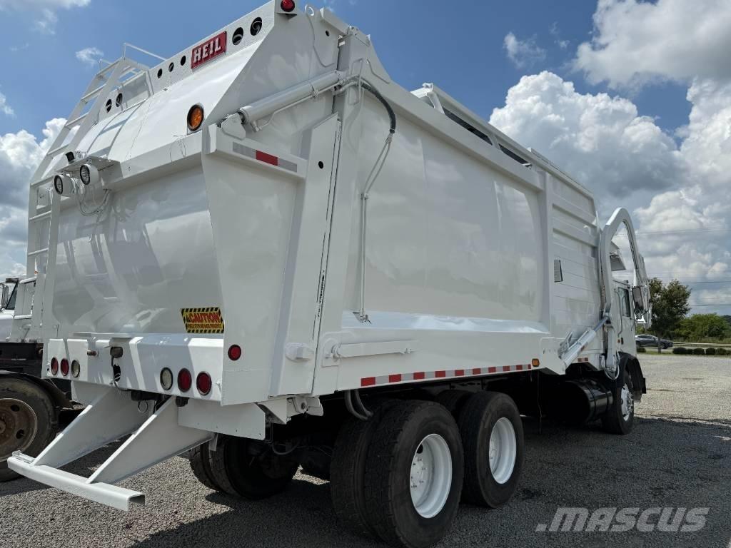 Mack MR600 폐기물 수거 트럭