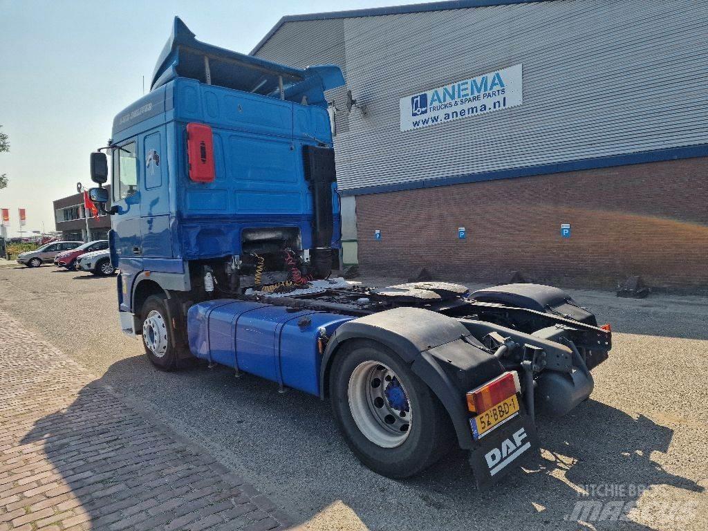 DAF XF105.460 트랙터 유닛