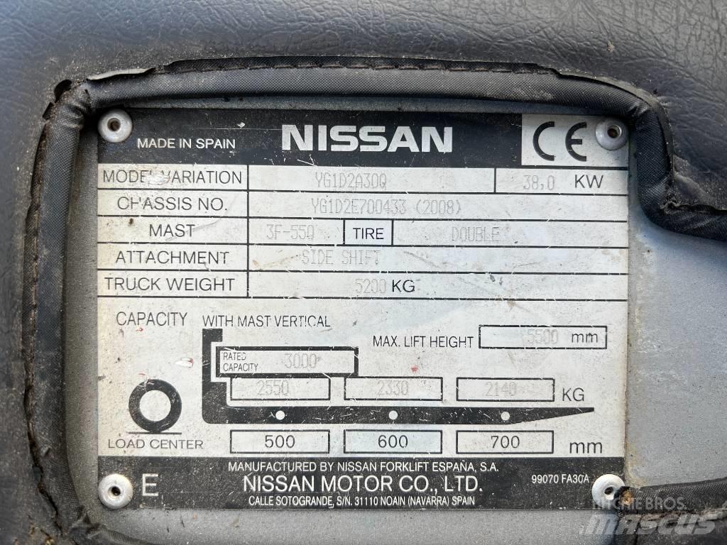 Nissan DX 30 디젤 지게차