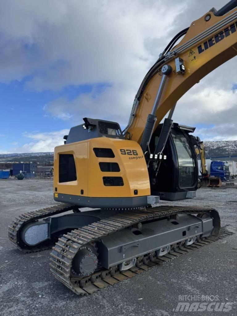 Liebherr 926 대형 굴삭기 29톤 이상