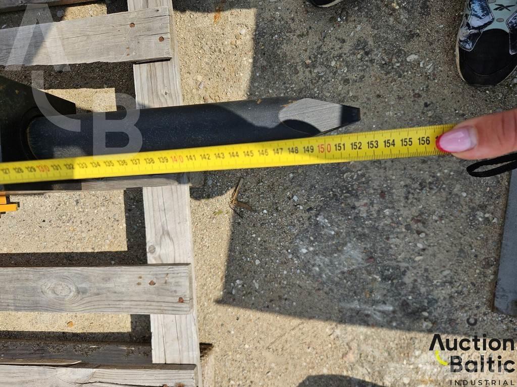  Hydraulic hammer 브레이커