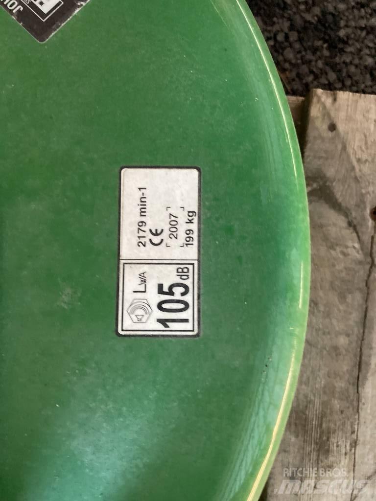 John Deere 7 Iron 토양관리 장비 - 기타
