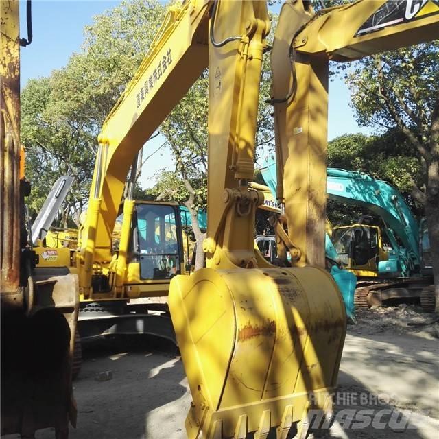 Komatsu PC 240 LC 대형 굴삭기 29톤 이상