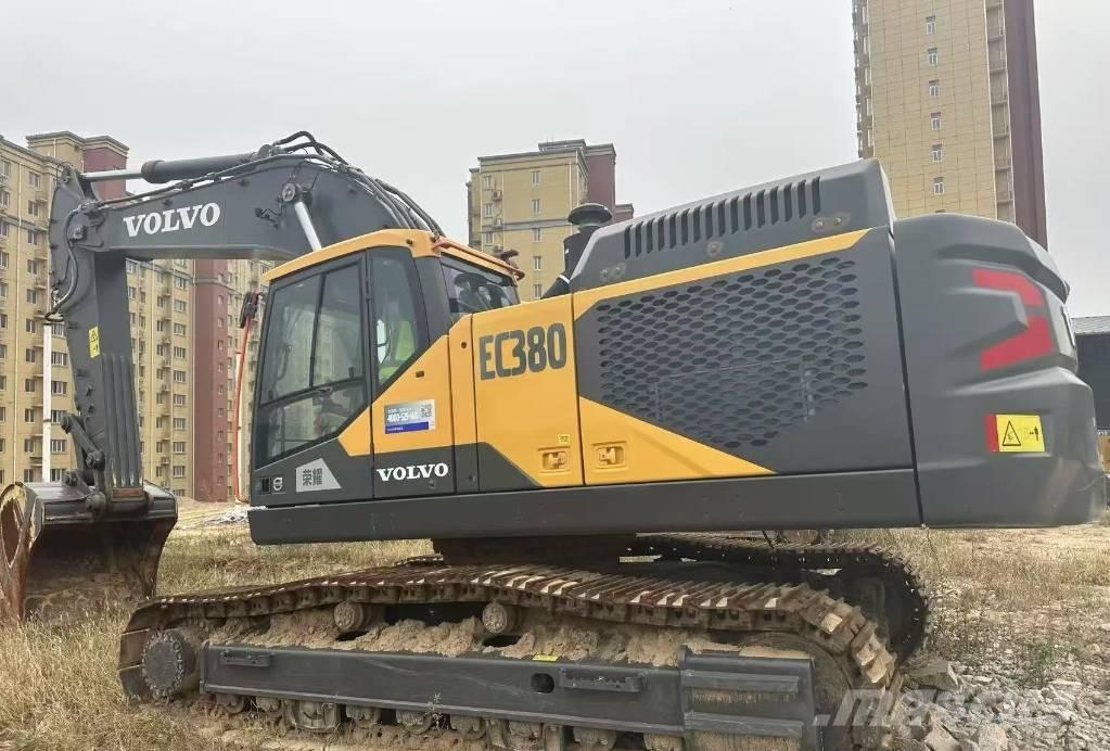 Volvo EC 380 대형 굴삭기 29톤 이상
