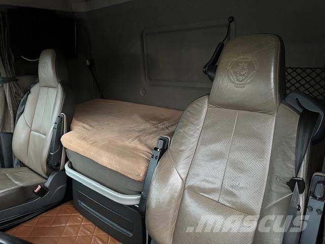 Scania R 730 트랙터 유닛