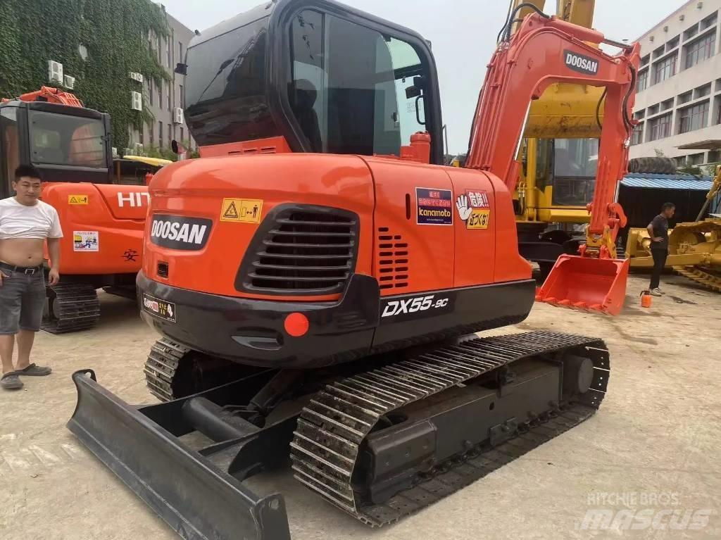 Doosan DX55-9C 대형 굴삭기 29톤 이상
