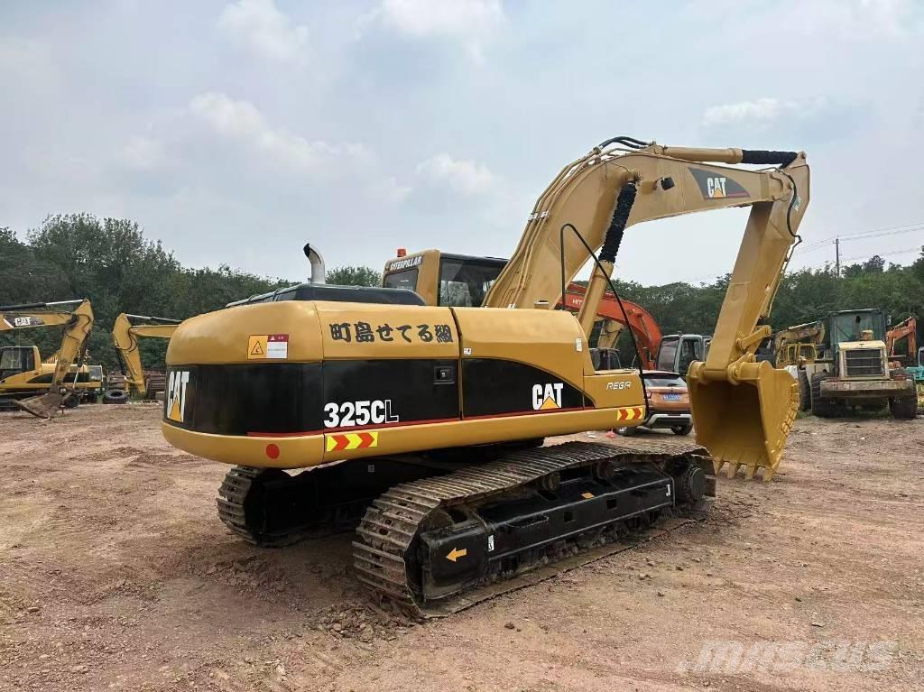 CAT 325CL 대형 굴삭기 29톤 이상