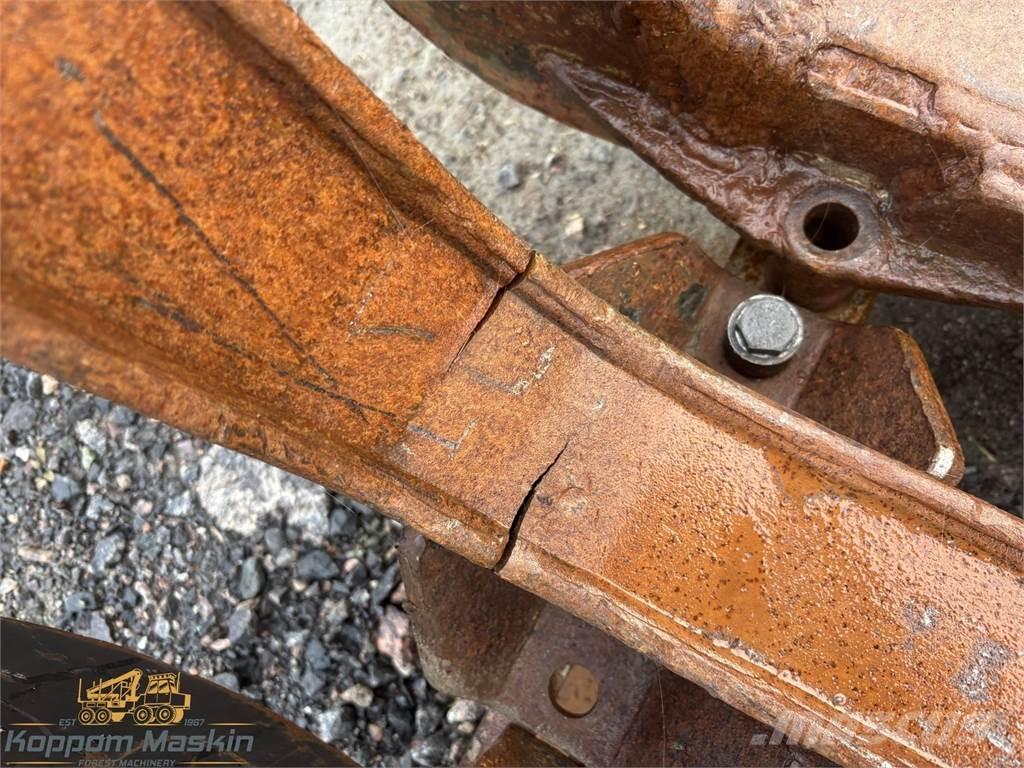 Valmet 840 기타 구성품