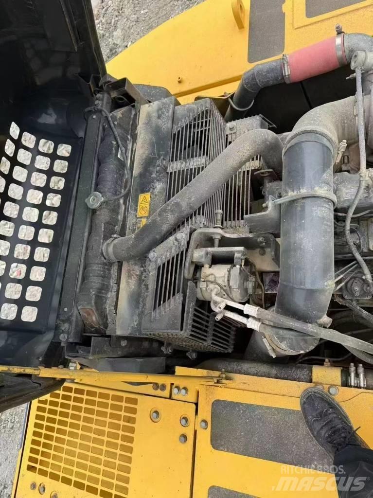 Komatsu PC 350 대형 굴삭기 29톤 이상