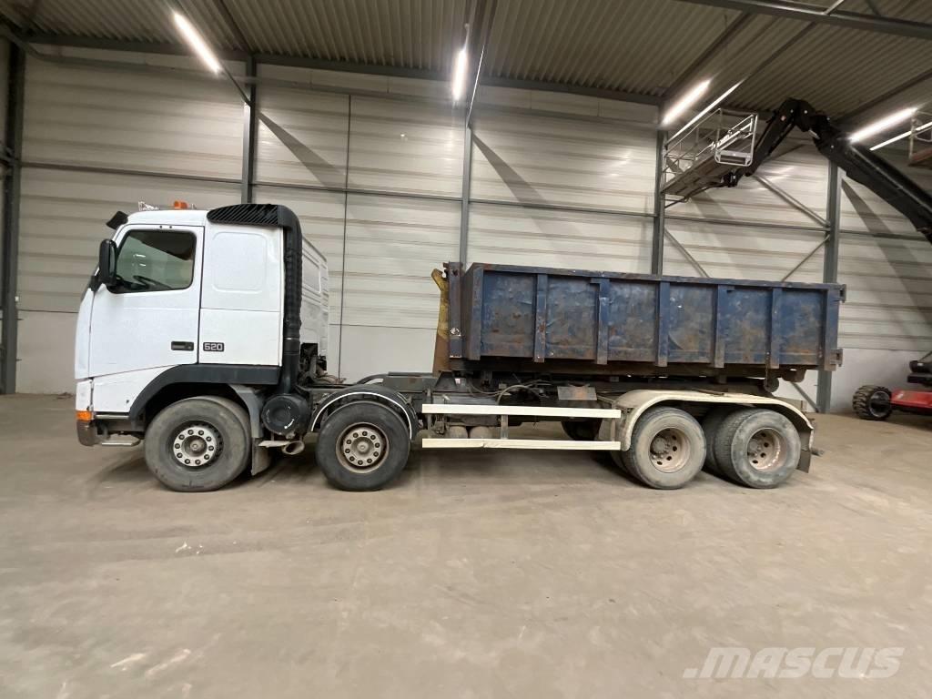 Volvo FH 16 520 8X4 훅 리프트 트럭