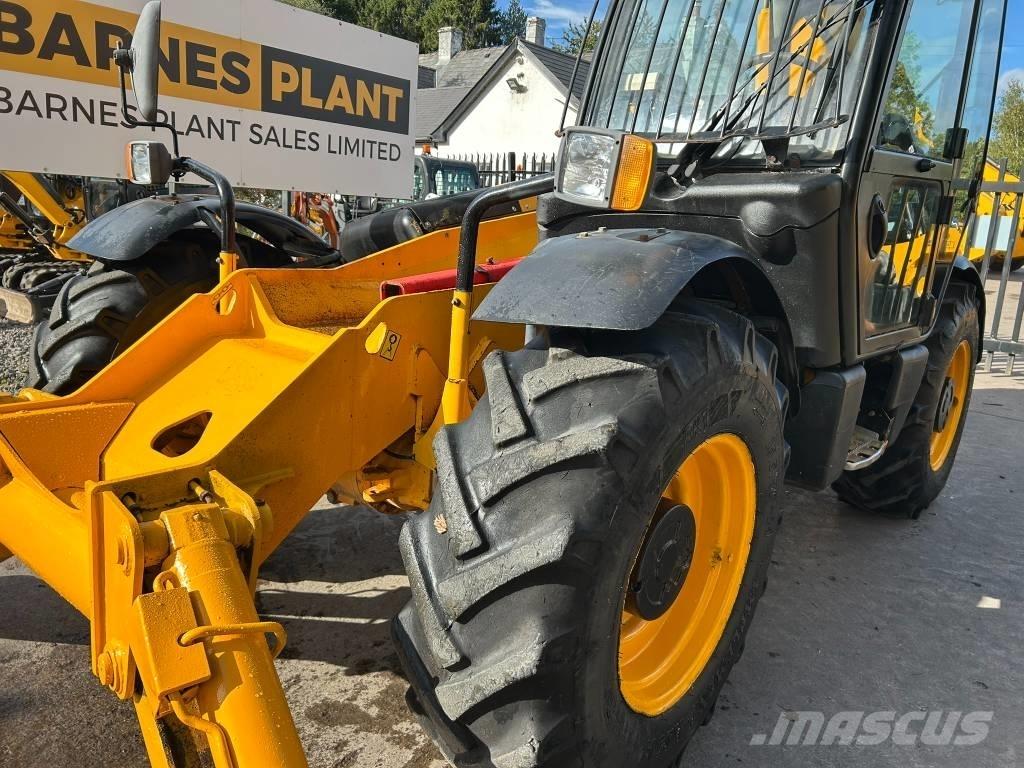 JCB 532-120 텔러 핸들러