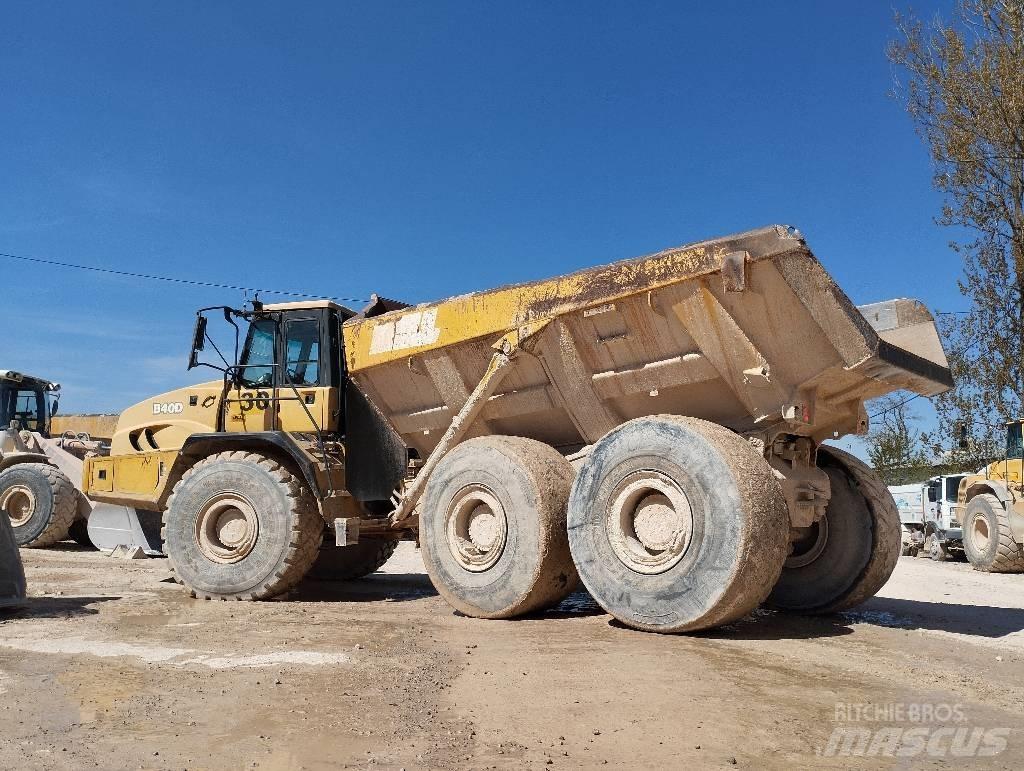 Bell B 40 D 연결식 홀러