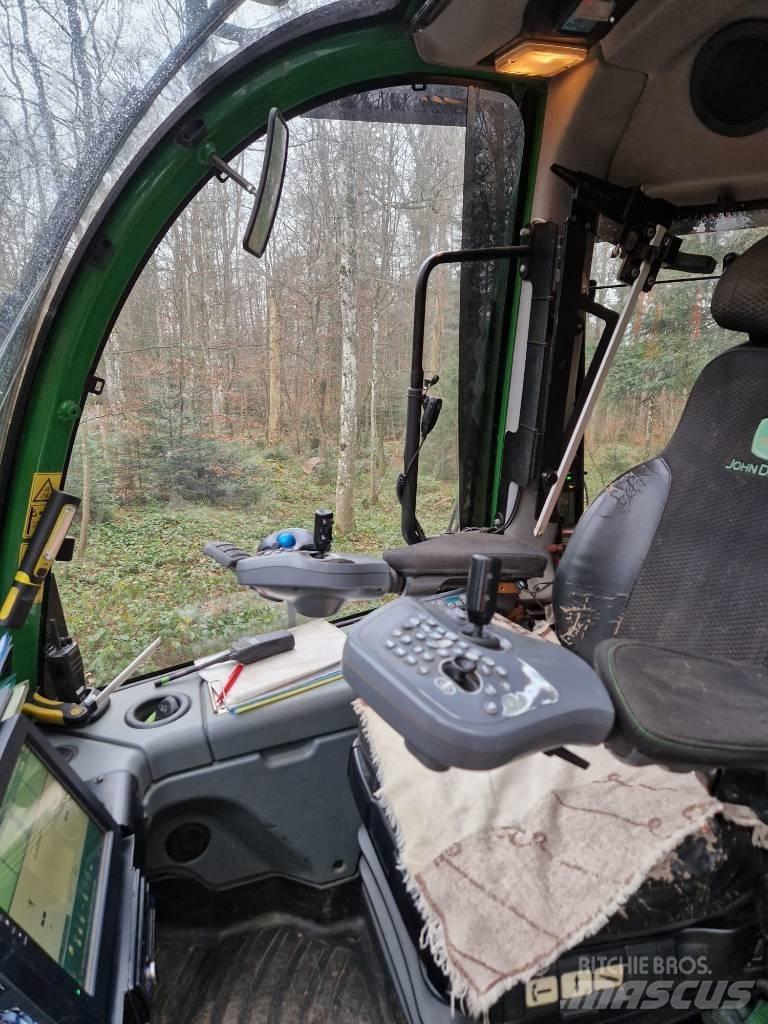 John Deere 1270 E 원목 하베스터