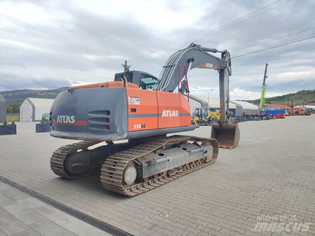 Atlas 225 LC 대형 굴삭기 29톤 이상