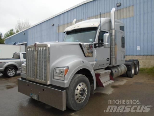 Kenworth W 990 트랙터 유닛