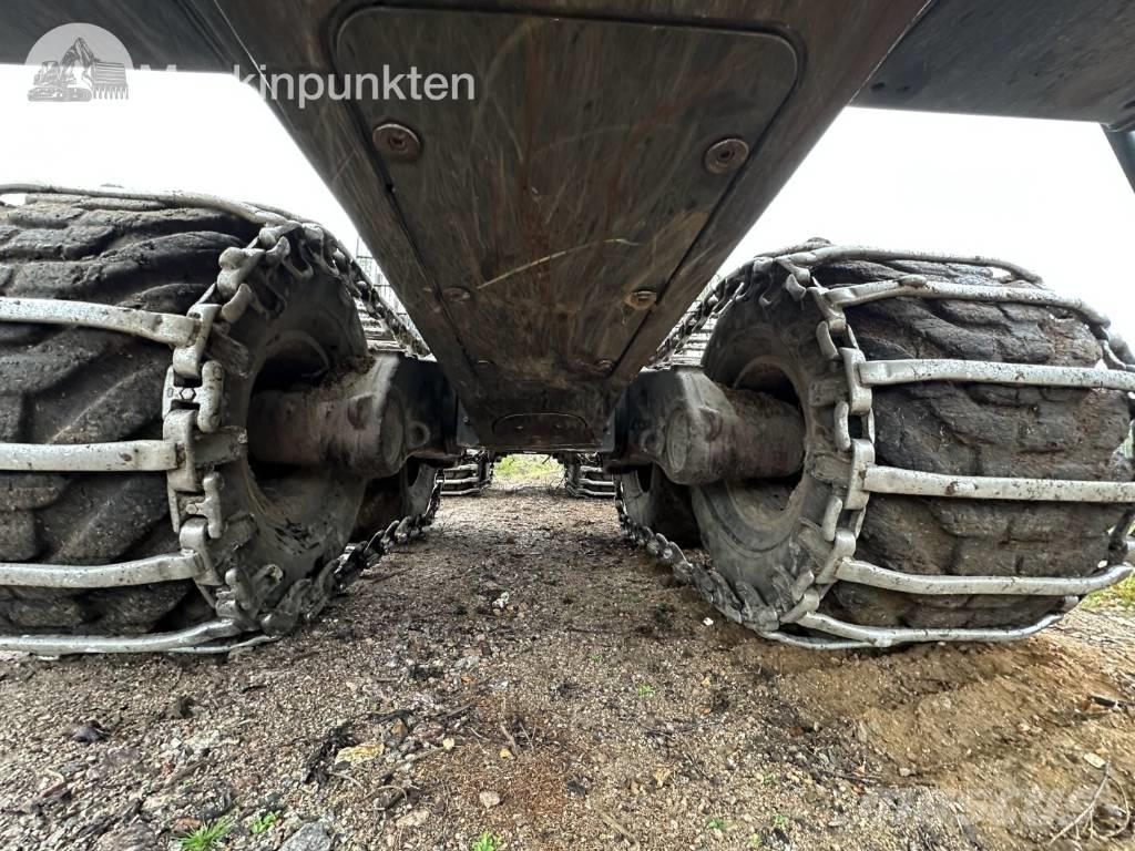 Ponsse Elephant King 원목 포워더