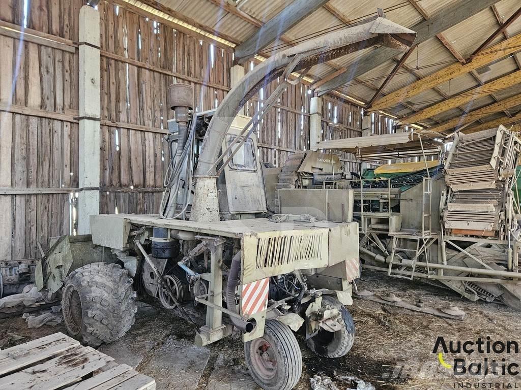 Fortschritt E281C 목초 수확기