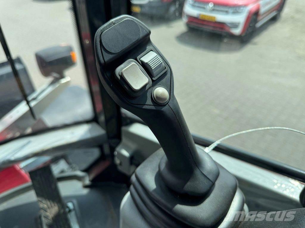 Yanmar V120  휠로우더