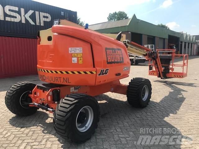 JLG 520 AJ 관절형 전동이동 리프트