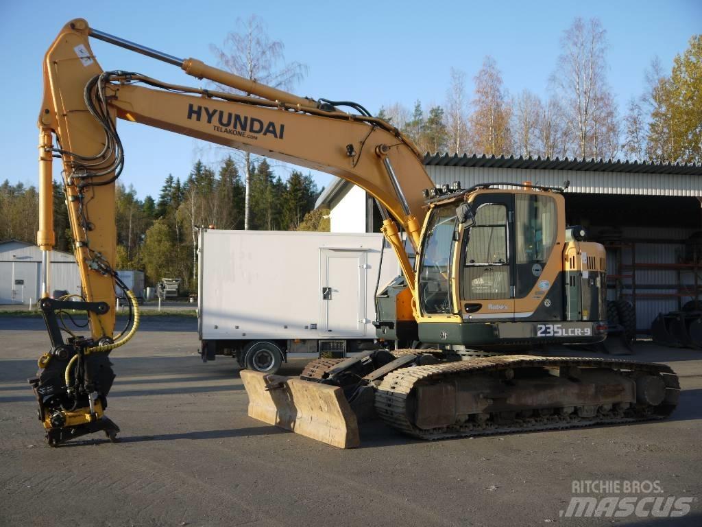 Hyundai R 235 LCRD-9 대형 굴삭기 29톤 이상