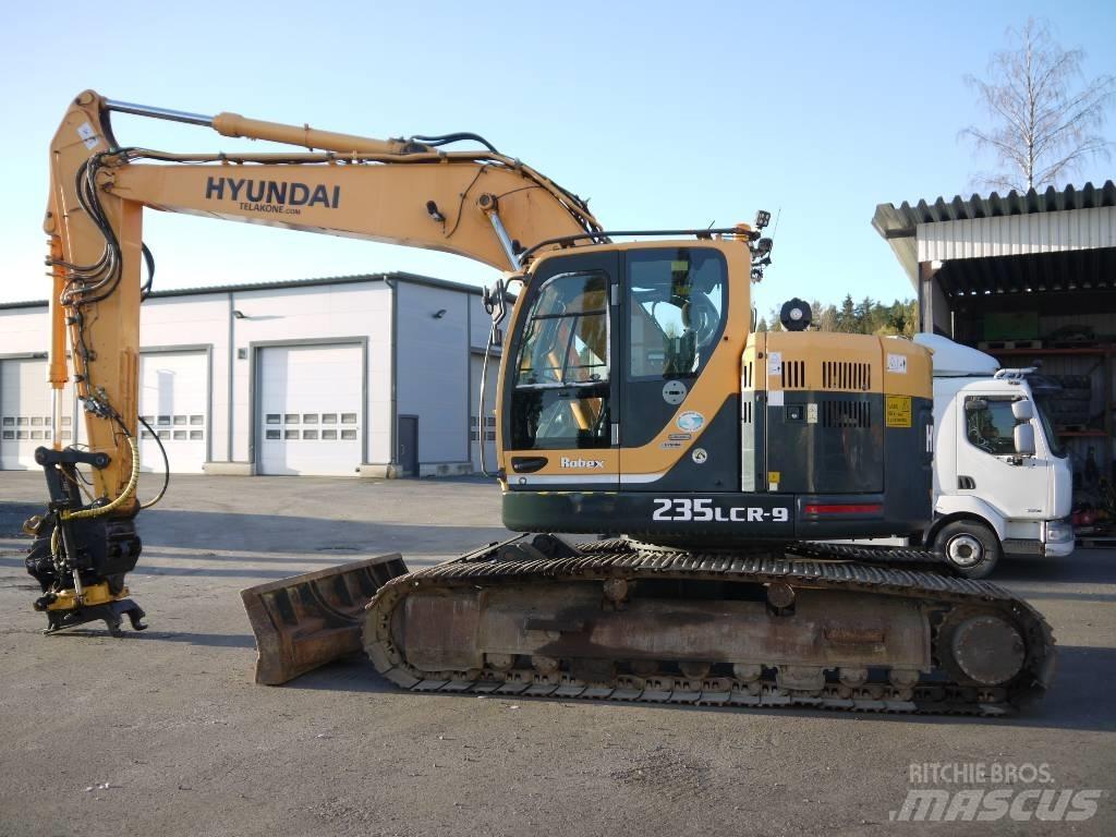 Hyundai R 235 LCRD-9 대형 굴삭기 29톤 이상