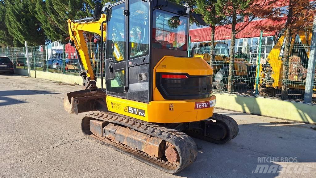 JCB 51 R-1 소형 굴삭기 7톤 미만