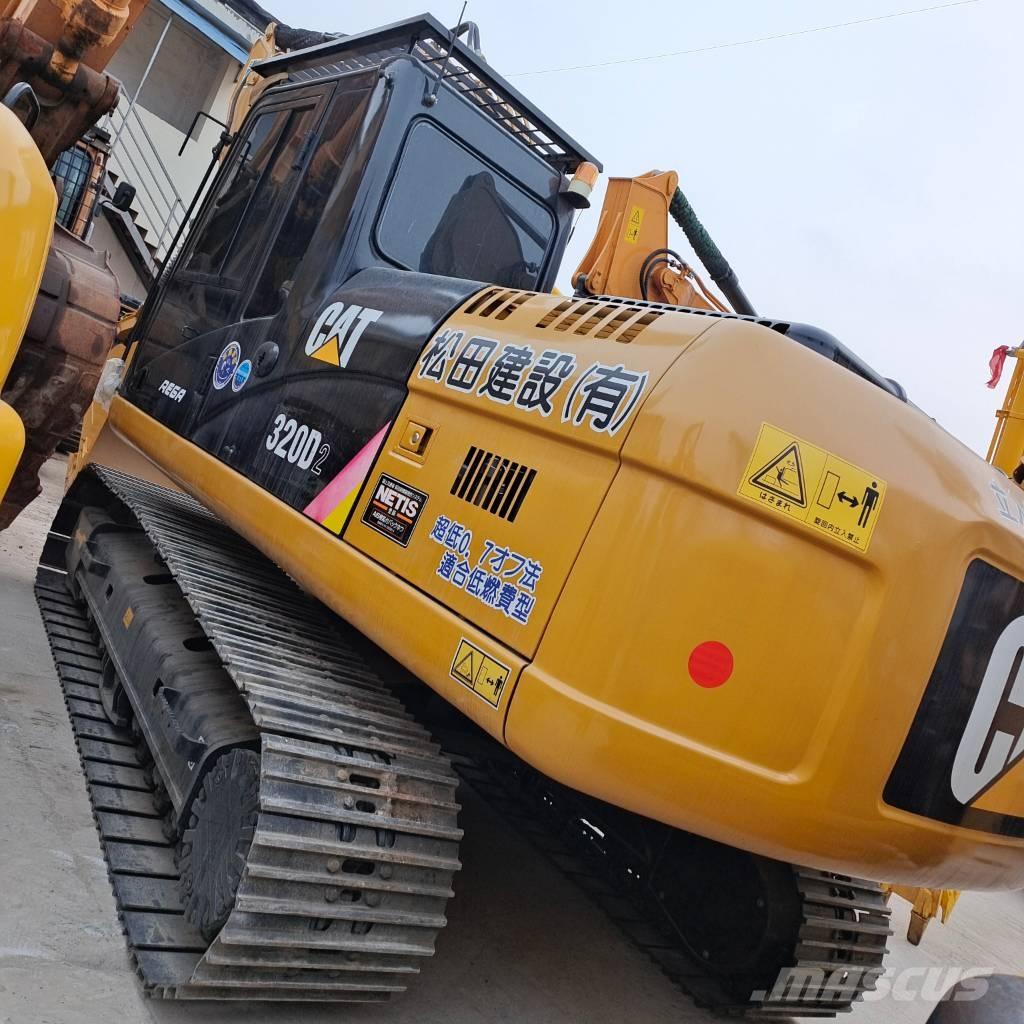 CAT 320 D 대형 굴삭기 29톤 이상